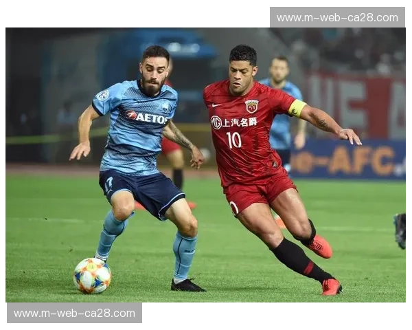 亚冠巅峰夜：当上海海港的华丽遇上悉尼FC的硬朗，谁才是东亚区的猎食者？